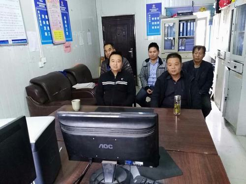 一場特殊的“晚課”