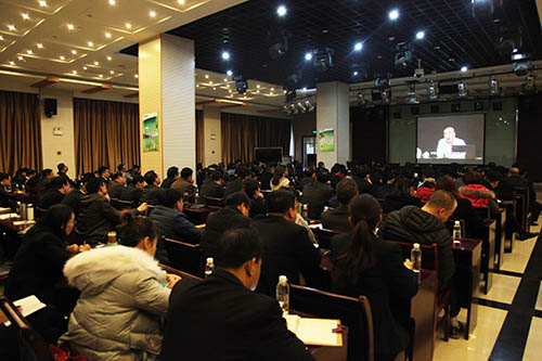 建設(shè)集團(tuán)開(kāi)展《合同法》、《勞動(dòng)合同法》專(zhuān)題培訓(xùn)