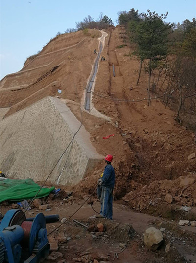 機電安裝公司冶坪項目部落實安全專題會有速度力度