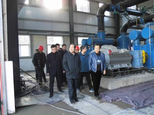 銅煤公司柴溝工地迎來銅川礦業(yè)公司黨委書記、執(zhí)行董事王蓬一行檢查指導(dǎo)工作