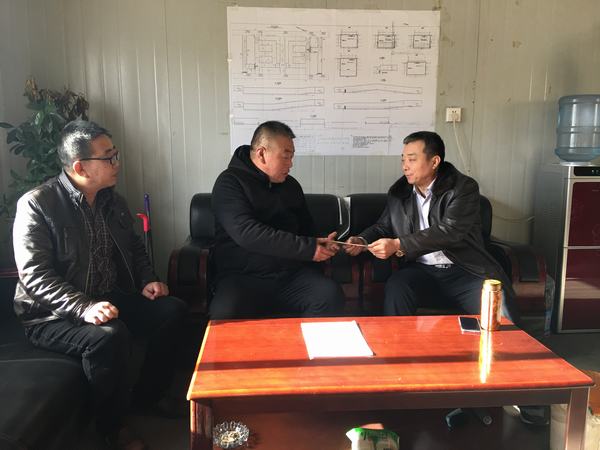 掘進公司認(rèn)真做好節(jié)前困難職工慰問工作