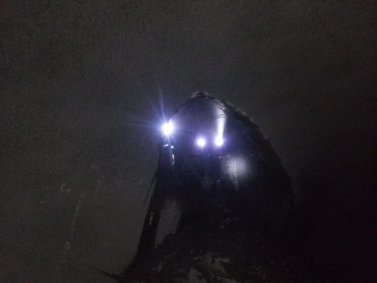 礦建三公司雙龍項目部西翼運輸巷順利與2#聯(lián)絡(luò)巷貫通