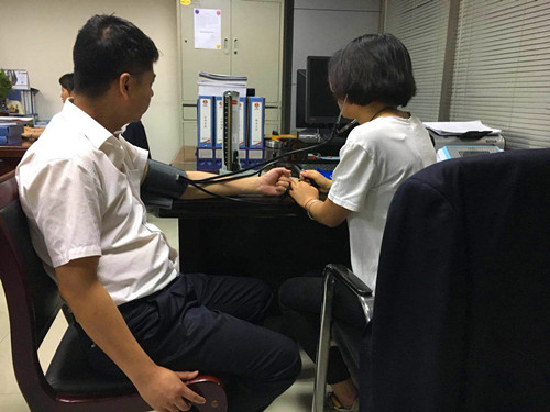 陜煤建設(shè)物資公司組織開(kāi)展職業(yè)健康安全生產(chǎn)咨詢?nèi)栈顒?dòng)