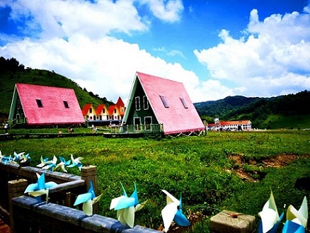 關山夏憩