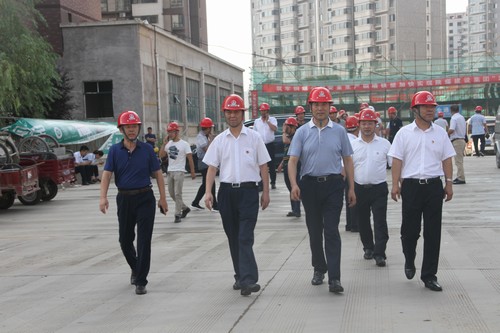 陜煤建設銅煤公司參加召開銅煤1#2#小區(qū)現(xiàn)場協(xié)調推進會