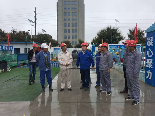 陜西渭河彬州化工有限公司總經(jīng)理趙亞周一行蒞臨渭河彬州乙二醇項(xiàng)目檢查指導(dǎo)工作