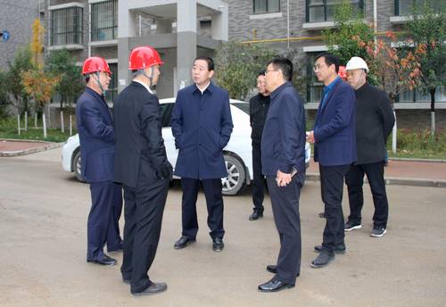 銅川市副市長高毅蒞臨銅煤1#、2#小區(qū)現場調研檢查供暖準備工作