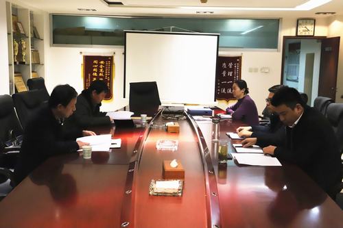 陜煤建設(shè)第二督導(dǎo)組對礦建二公司 “講政治、敢擔(dān)當(dāng)、改作風(fēng)”專題教育進行督導(dǎo)