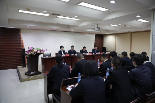 路橋分公司召開(kāi)“講、敢、改”專題教育和違規(guī)收送禮金專項(xiàng)整治再動(dòng)員會(huì)