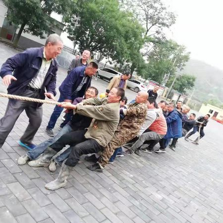 陜煤建設(shè)天工公司施工現(xiàn)場忙堅(jiān)守  特別團(tuán)圓中秋月