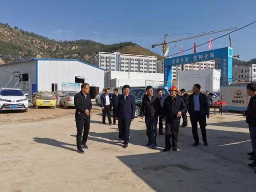延安市副市長蒞臨陜煤建設(shè)礦建二公司車村項目部檢查指導工作