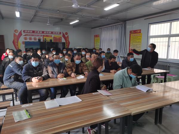 陜煤建設(shè)礦建二公司車村項目部扎實(shí)推進(jìn)“學(xué)法規(guī)、抓落實(shí)、強(qiáng)管理”活動
