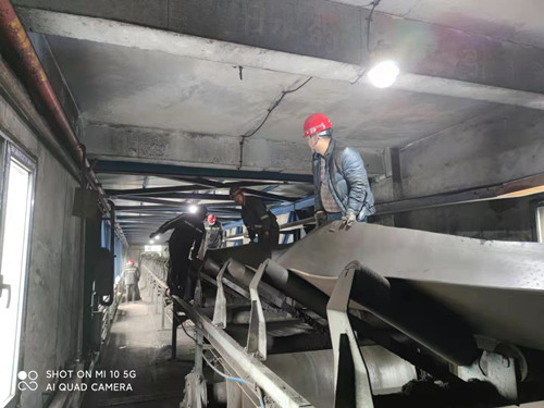 陜煤建設(shè)機電安裝公司：春節(jié)不打烊，就地過年別樣暖