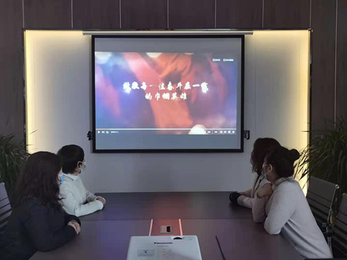 陜煤建設川耀公司開展“巾幗綻芳華，感受她力量”三八節(jié)主題活動