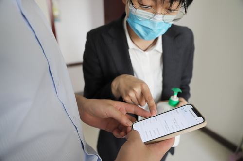 陜煤建設(shè)洗選煤運營公司：關(guān)愛職工“接種”健康，筑牢防疫安全屏障