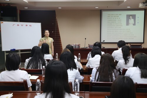 陜煤建設(shè)路橋分公司關(guān)愛女職工健康從“心”開始