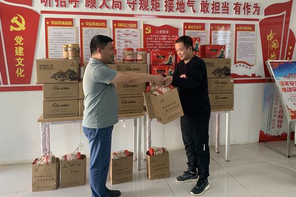 陜煤建設(shè)礦建二公司：中秋慰問(wèn)在一線(xiàn)情暖職工到基層
