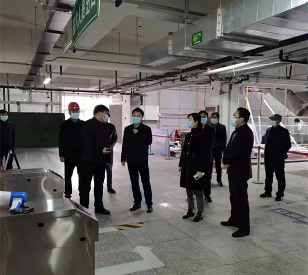 彬州市市長陳加寶、副市長張虹一行蒞臨銀西高鐵彬州東站前廣場項(xiàng)目指導(dǎo)工作