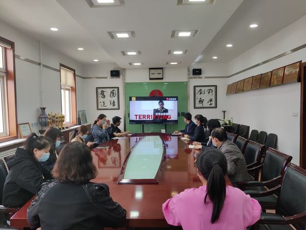陜煤建設(shè)銅煤公司開展反恐宣傳教育及應急演練活動