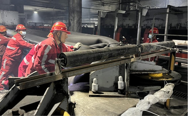 陜煤建設(shè)機(jī)電安裝公司圓滿(mǎn)完成檢修任務(wù)