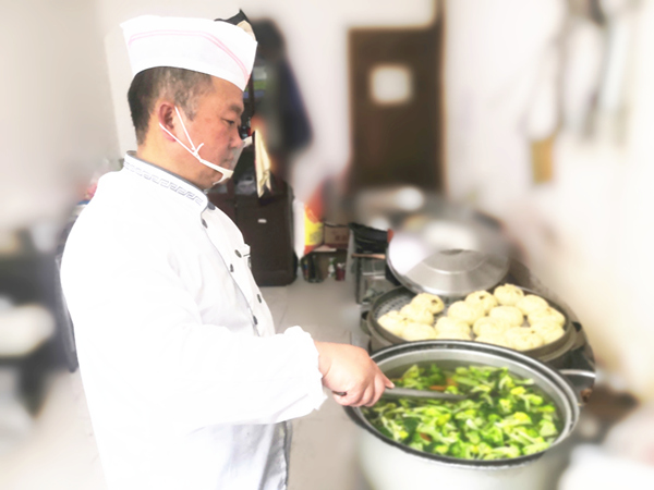 陜煤建設(shè)礦建三公司：節(jié)約糧食，孟大廚有“妙招”