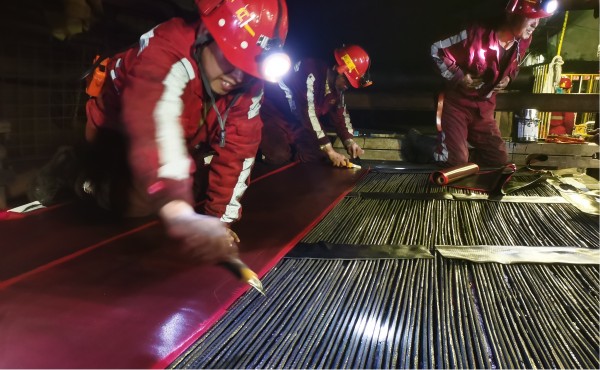 陜煤建設(shè)機(jī)電安裝公司曹家灘項(xiàng)目部30小時完成6項(xiàng)月度檢修任務(wù)