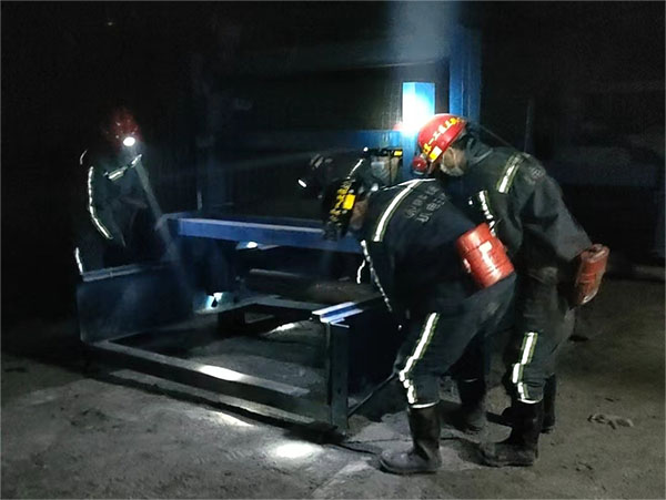 全力奮戰(zhàn)搶工期，跑出建設(shè)“加速度”