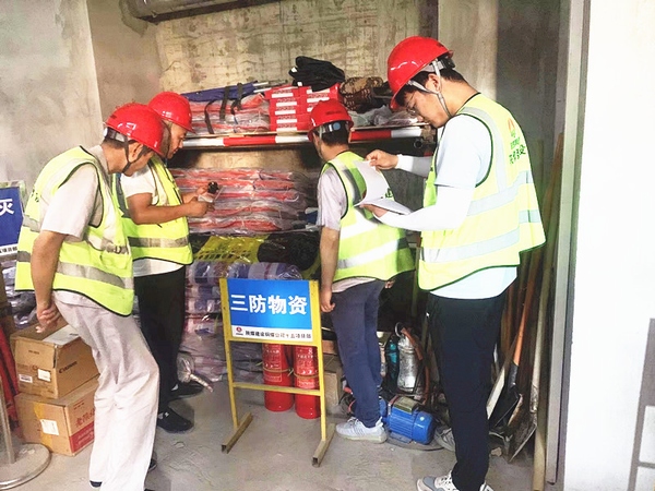 陜煤建設(shè)銅煤公司第十五項目部：戰(zhàn)高溫保安全工程進度不停歇