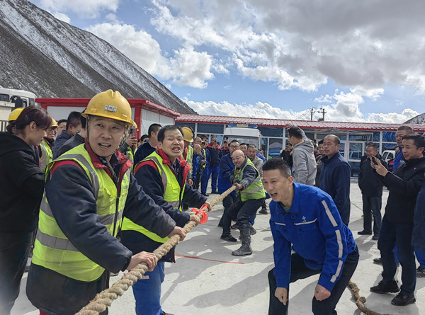 陜煤建設礦建三公司：中秋“邂逅”國慶，陜煤建設人花式度雙節(jié)