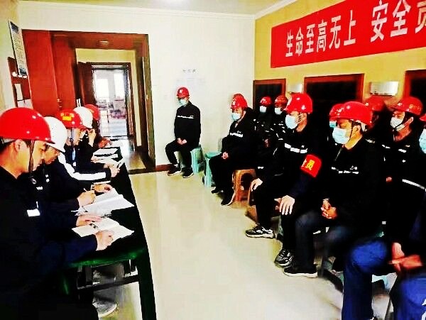 陜煤建設(shè)澄合分公司第一機(jī)電安裝項目部多措并舉全力打好四季度安全攻堅戰(zhàn)