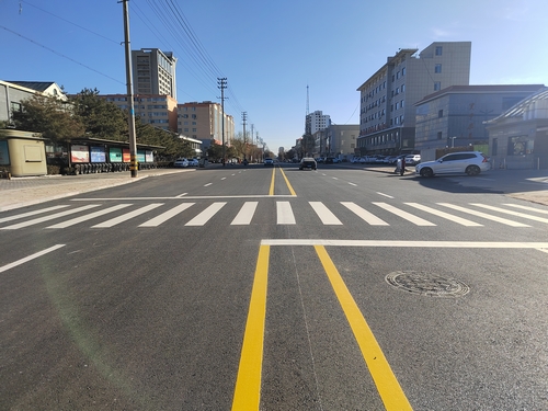 陜煤建設(shè)承建的上郡北路順利通車！