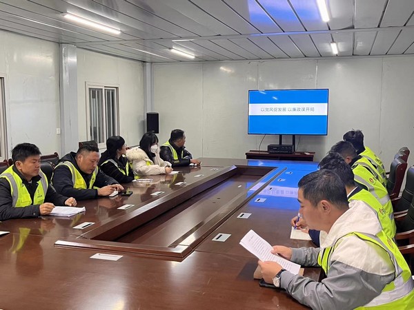 陜煤建設(shè)銅煤公司基層項目部：以黨風促發(fā)展，以廉政謀開局