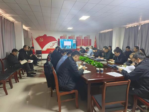 陜煤建設(shè)煤礦運(yùn)營(yíng)服務(wù)分公司：談話敲警鐘 風(fēng)清過元旦