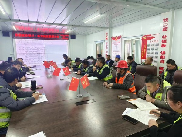 陜煤建設(shè)新龍城直屬項目部:“三項舉措”扎實(shí)推進(jìn)冬春火災(zāi)防控工作