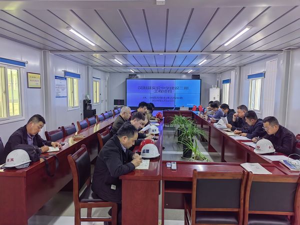陜煤建設天工公司承建的漢陰縣實驗中學建設二期工程項目1#、2#宿舍樓順利通過主體驗收