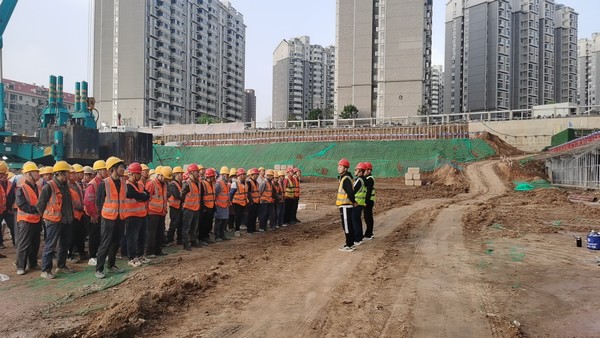 陜煤建設(shè)銅煤公司第三項(xiàng)目部：樹牢“安全”紅線意識 實(shí)現(xiàn)發(fā)展新目標(biāo)