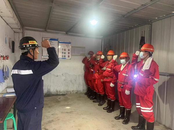 陜煤建設(shè)礦建二公司：抓好黃金契機，筑牢安全“堡壘”