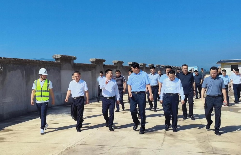 陜煤建設(shè)綠宇公司：咸陽(yáng)市委常委、副市長(zhǎng)羅軍蒞臨陜煤建設(shè)綠宇公司承建的淳化縣殯葬服務(wù)設(shè)施建設(shè)項(xiàng)目指導(dǎo)工作