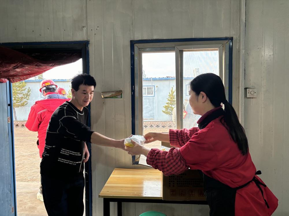 陜煤建設(shè)礦建二公司郭家灘項目部：改善職工生活，助力安全生產(chǎn)