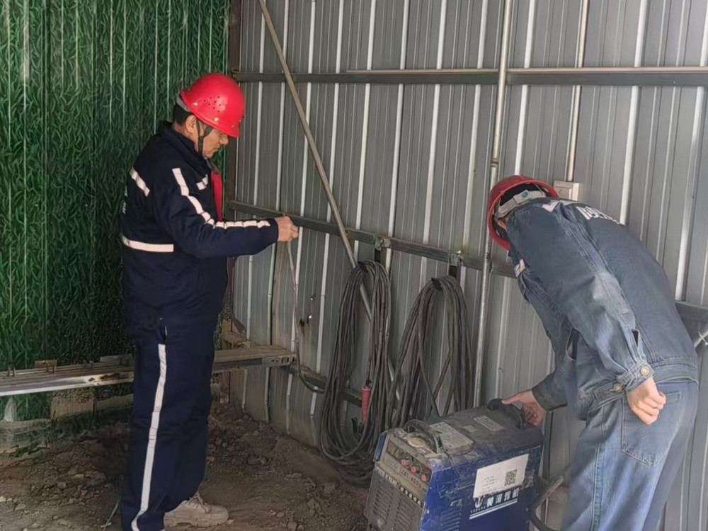 陜煤建設(shè)機(jī)電安裝公司：安全建設(shè)“不畏寒”，冬季施工“不減速”