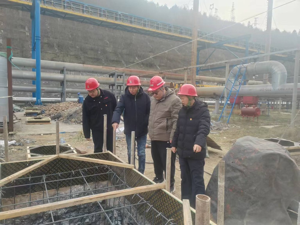 陜煤建設(shè)機(jī)電安裝公司：推動“服務(wù)型”黨支部建設(shè)