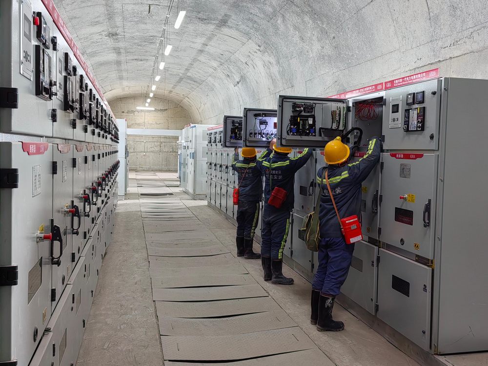 陜煤建設(shè)機(jī)電安裝公司酒鋼項(xiàng)目部：電氣安裝圓滿收官，安全質(zhì)量鑄就口碑