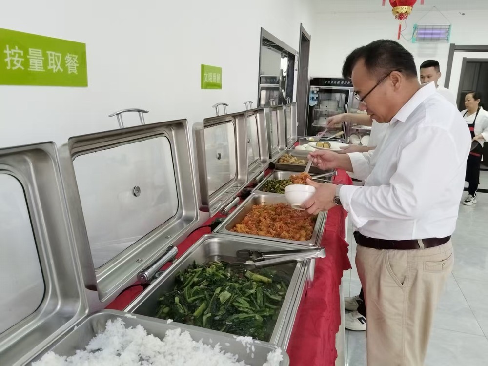 陜煤建設(shè)礦建三公司:從“舌尖”到“心間” 守護(hù)職工幸?！笔场肮?></div>
                                <div   id=