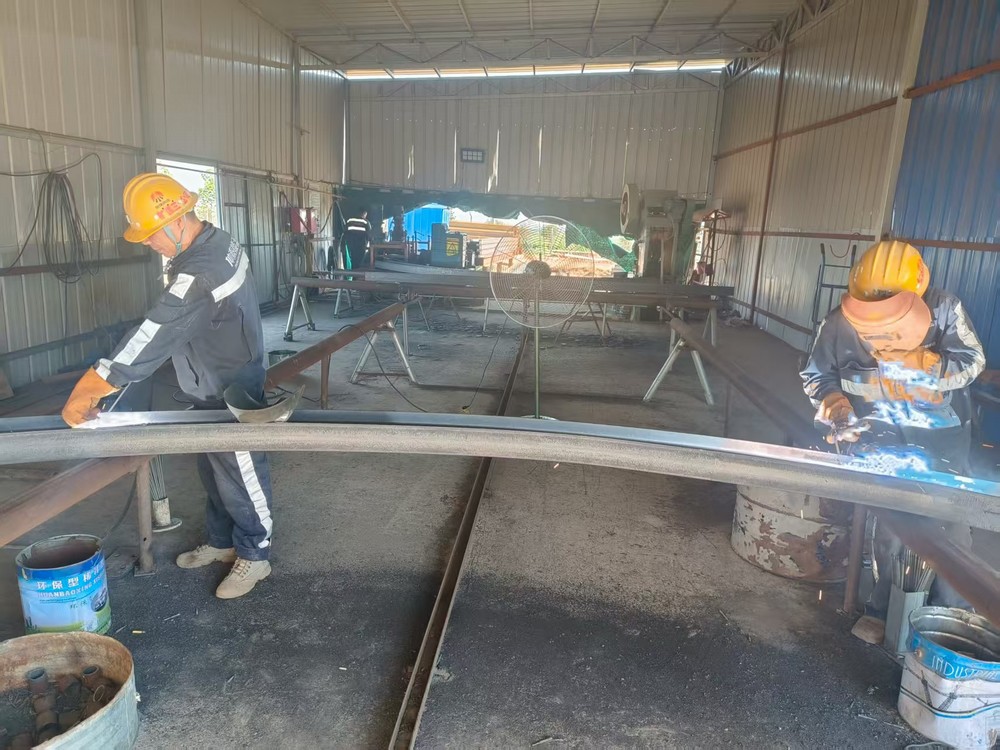 陜煤建設(shè)礦建三公司:熱熱熱！這波“降溫福利”來啦