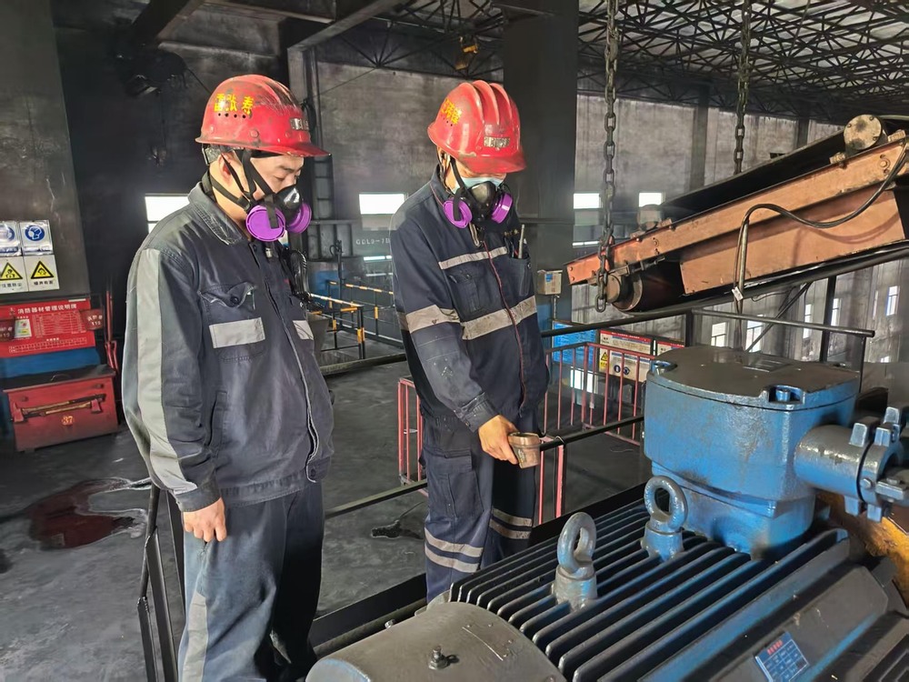 陜煤建設(shè)洗選煤運營公司澄合山陽運營項目部：烈日炙烤，他們的堅守最“滾燙”