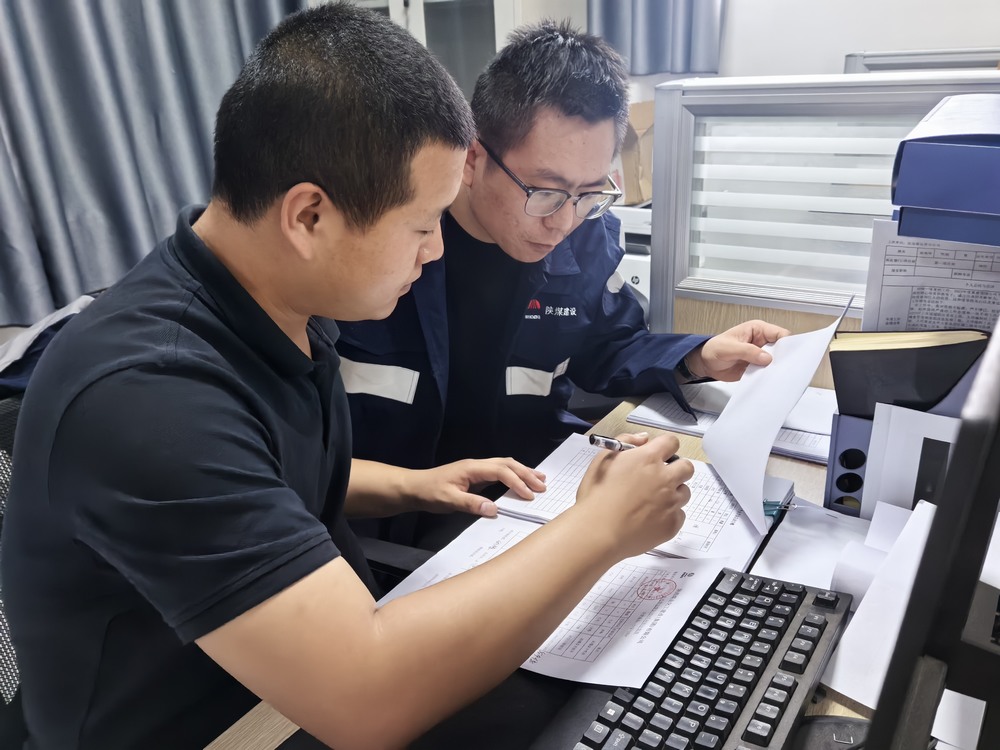 陜煤建設(shè)洗選煤運營公司第五項目部：當(dāng)“師帶徒”遇上“教師節(jié)” 感恩薪火永相傳