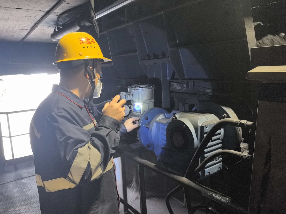 陜煤建設(shè)洗選煤運(yùn)營(yíng)公司澄合山陽(yáng)運(yùn)營(yíng)項(xiàng)目部：國(guó)慶堅(jiān)守，奉獻(xiàn)亦無(wú)聲