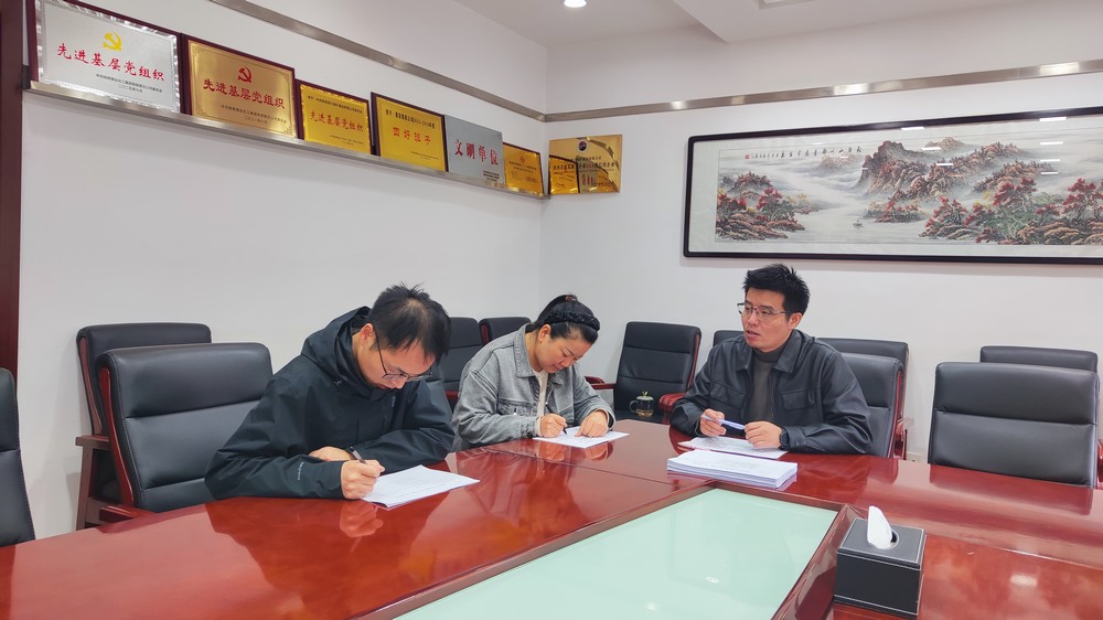 ?陜煤建設(shè)銅煤公司：深耕“干部畫像”工作，為高素質(zhì)隊(duì)伍建設(shè)注入強(qiáng)勁動(dòng)能