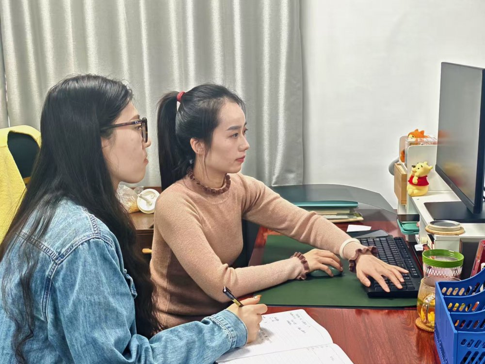 “賬”里春秋藏嚴(yán)謹(jǐn)，學(xué)中奮進(jìn)護(hù)發(fā)展