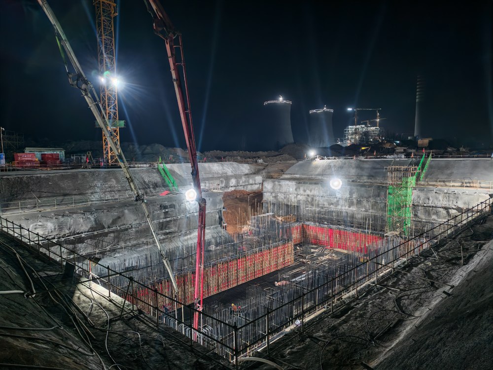 36小時(shí)澆筑3859方混凝土，陜煤建設(shè)韓城分公司土建十六項(xiàng)目部以“硬核”實(shí)力鑄就信陽(yáng)電廠(chǎng)鋼鐵脊梁